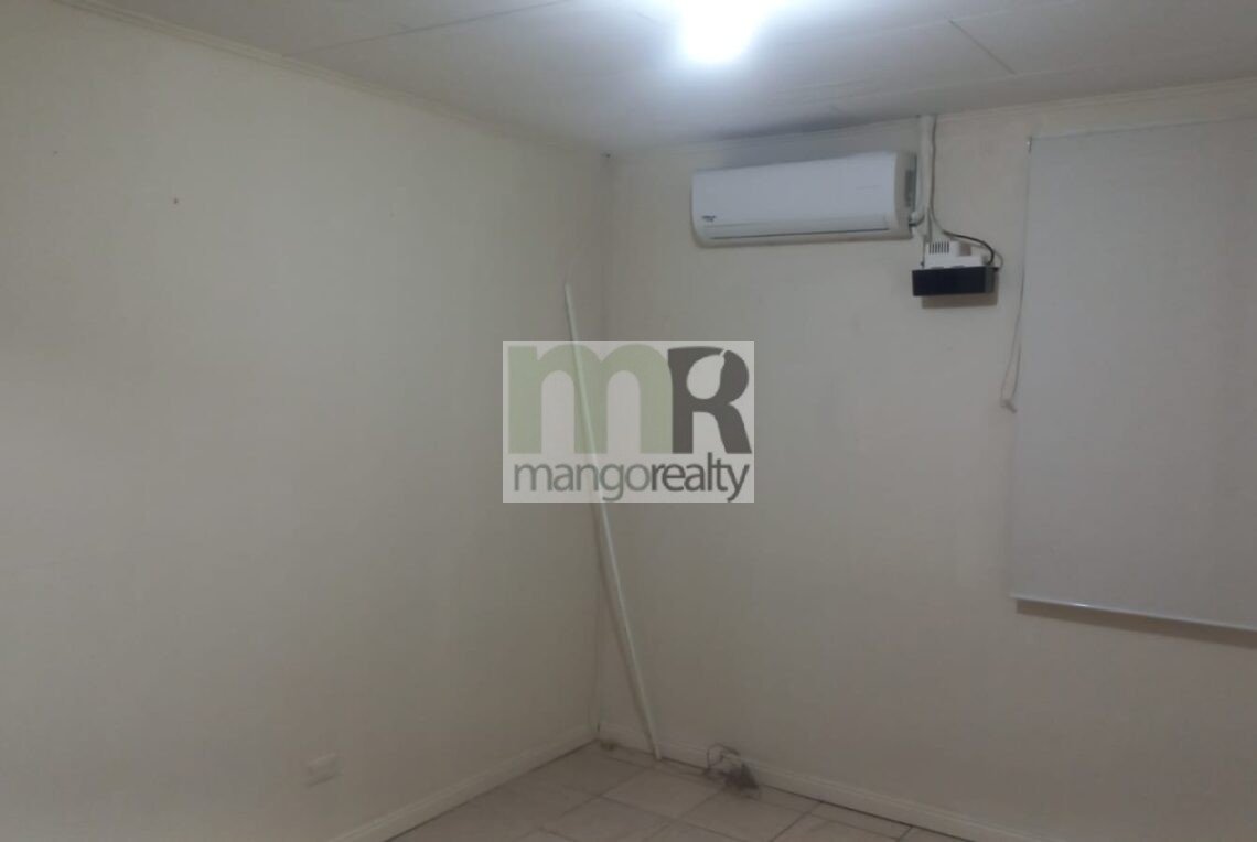 WhatsApp Image 2025-11-17 at 10.32.54 AM